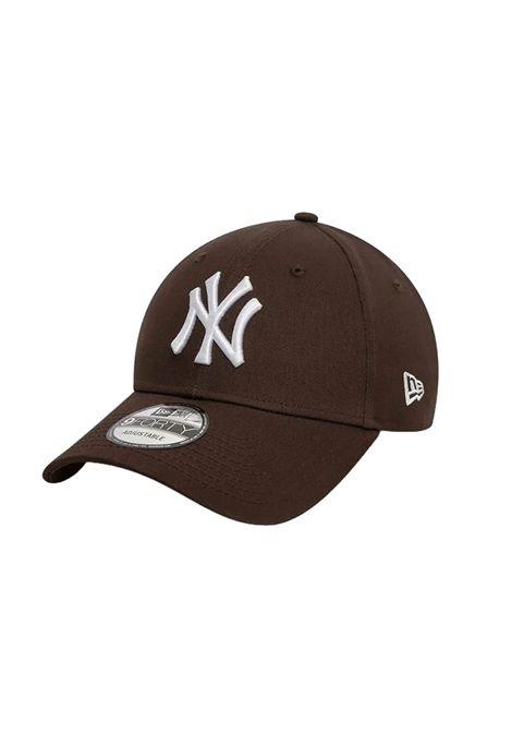 Cappello New Era 9FORTY NY Yankees League Essential Marrone Bianco Unisex NEW ERA | Cappelli | 60471458-